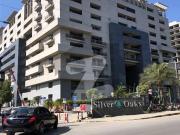 Three Bedroom Flat in Silver Oaks Apartments