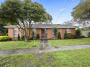 Three Bedroom Home in Quiet Court