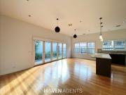 THREE BEDROOM HOME IN THE MCKINNON SCHOOL ZONE | HAVEN...