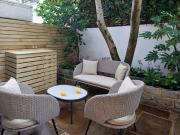 Three Bedroom House in Knightsbridge with Premium...