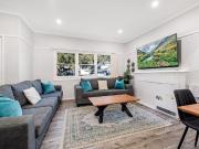 Three Bedroom House in Riverwood For Leasing Now!