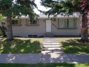 3 Bedroom Main Floor for Rent – Utilities Included |...