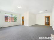 Three bedroom Plus One Study Penthouse in the central of...