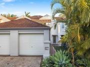 Three Bedroom Townhome in Prime Bulimba Location!