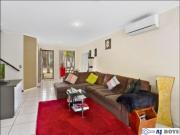 Three Bedroom Townhouse Close to Harbour Town