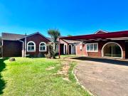 three bedroom, two bathroom house wi.