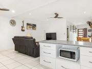 Three bedroom unit in prime location