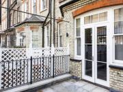 Three Bedrooms in Green Street, Mayfair W1K