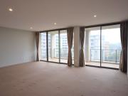 Three Bedrooms In The Hear of Chatswood