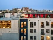 Three level apartment with stunning city views