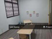 Three Storey Shoplot For Rent