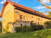 Thusy – Corps de ferme sur environ 11 000 m² de terrain...