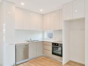 TIDY BEACHFRONT APARTMENT