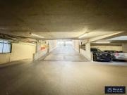 TIEFGARAGENSTELLPLATZ IM HERZEN DES 2. BEZIRKS ZUFAHRT...