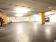 Tiefgaragenstellplätze in der Grundsteingasse 41