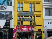 Tienda puerta a calle en Centro Histórico de Trujillo