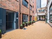Tilney Court, London EC1V, 2 bed flat to rent, £3,400...