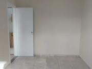 Ótima Casa com 1 quarto na Est Pau da Fome