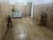 Ãtima casa com salÃ£o para comÃrcio, localizado na Av....