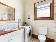 Timeless Emerald Hill Elegance Timeless Emerald Hill Elegance