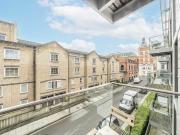 Times Square, Aldgate, E1 Times Square, Aldgate, E1