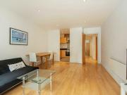 Times Square, Aldgate, E1