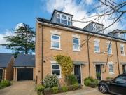 Timms Close, Horsham, 3 Bedroom End