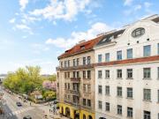 TINY APARTMENT / Balkon möglich / sanierungsbedürftig Top 19