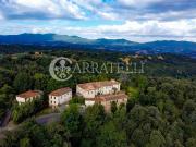 Tipica villa fattoria toscana dell'ottocento ubicata...