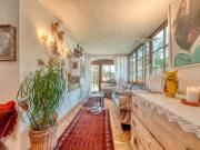 Tirolerhaus mit großem Garten, Pool und Baugrund...