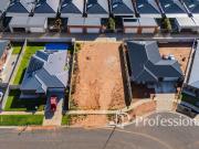 Titled 537m2 Allotment in Lake Park Estate