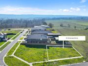 Titled Block in Banksia Ridge