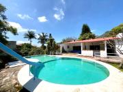 TLAYACAPAN. Morelos. Enorme y bella casa con hermosas y...