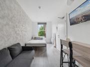 To Rent Brooke Road, Stoke Newington, London, N16 Must... To Rent Brooke Road, Stoke Newington, London, N16 Must...