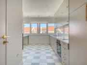 TO RENT T2 OEIRAS SANTO AMARO DE OEIRAS