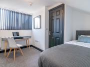 To Rent Vernon Road, *Available August 2025 6 Bedrooms*,...