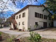 Todi – Ilci – Casale Con Terreno 600m² Todi