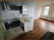 Tolle 2 Raum Wohnung mit Balkon, Einbauküche & Dusche im...