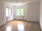 Tolle 2 Z. Wohnung mit 10 m² Balkon am Röm