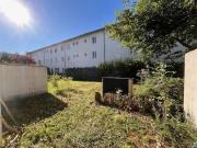 Tolle 2 Zimmer Wohnung mit Eigengarten, Loggia und TG...