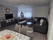 Tolle 3,5 Zimmer Wohnung mit Loggia und TG Platz zu... Tolle 3,5 Zimmer Wohnung mit Loggia und TG Platz zu...