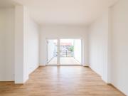 Tolle 3 Raum Wohnung mit Dachterrasse, Balkon &...