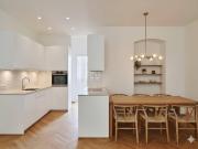 Tolle 3 Zimmer Altbau im Erstbezug 1. OG 2 Balkone,...