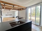 Tolle DG Wohnung in ruhiger Lage mit hochwertiger Küche...