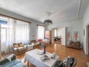 Tolle Etagenwohnung Mitten im Siebten 145m²