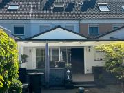 Tolle Gelegenheit? Vollständig renoviertes Reihenhaus in...