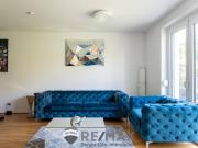 Tolle Lage, Tolles Haus LOBAU inkl. Autoabstellplatz