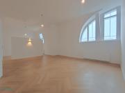 TOLLE LOFT WOHNUNG NÄHE THEOBALDGASSE AB SOFORT VERFÜGBAR