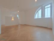 TOLLE LOFT WOHNUNG NÄHE THEOBALDGASSE AB SOFORT VERFÜGBAR