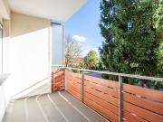 Tolle Mietwohnung mit Balkon, Einbauküche und Garage in... Tolle Mietwohnung mit Balkon, Einbauküche und Garage in...